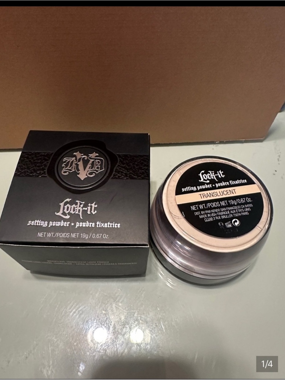 Kat Von D Lock-It Setting Powder - Translucent (Black Packaging)